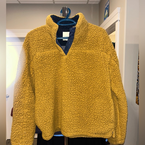 Thread and supply sherpa pullover sweater - Picture 2 of 2